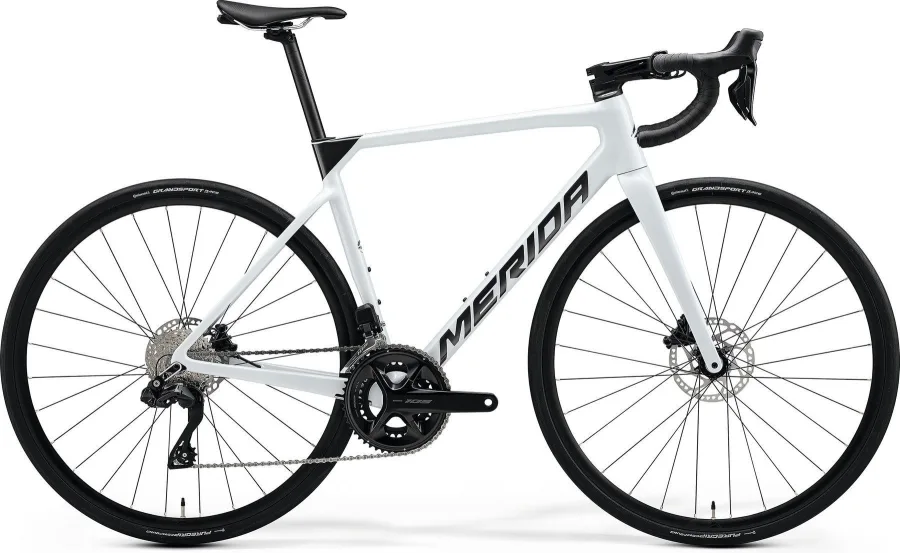 Велосипед MERIDA SCULTURA 6000 2024 white (gunmetal grey)